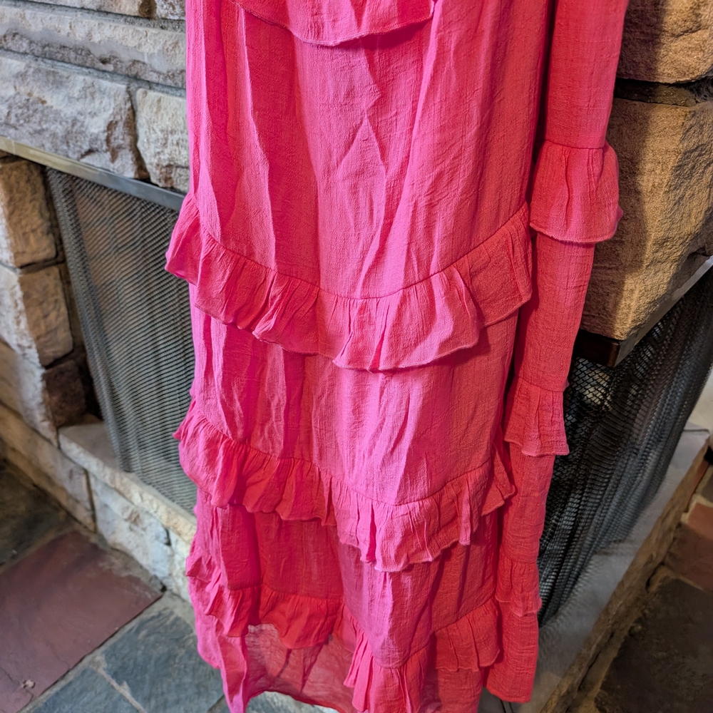 Eesome Vibrant Pink Garment - Picture 4 of 6